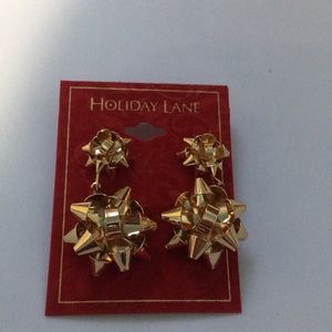 Gold tone post drop earrings